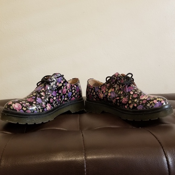 🤩Floral 💐Candie's girl kids shoe🤩 - Picture 4 of 8